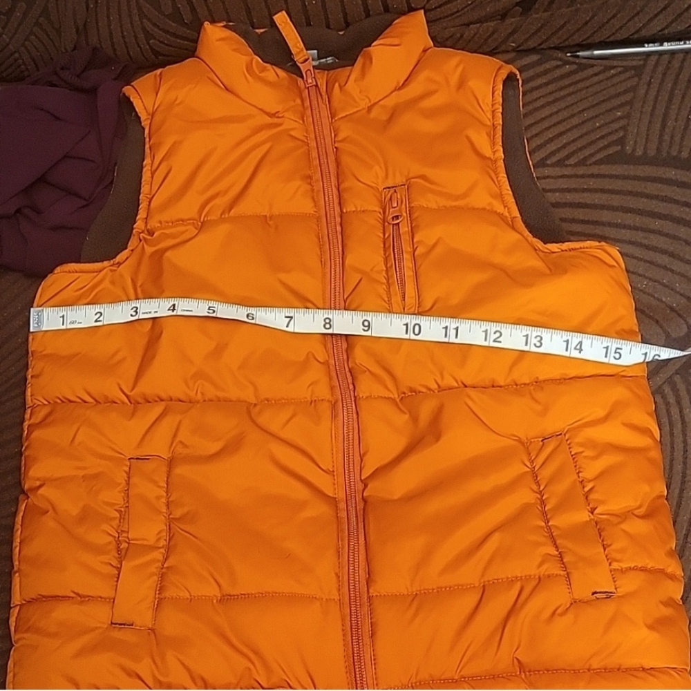 YDJ GIRL'S BURNT ORANGE SLEEVELESS PUFFER VEST - Picture 1 of 11